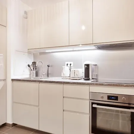 شقة Luxurious Flat W Parking In Between Paris And La Defense - Welkeys